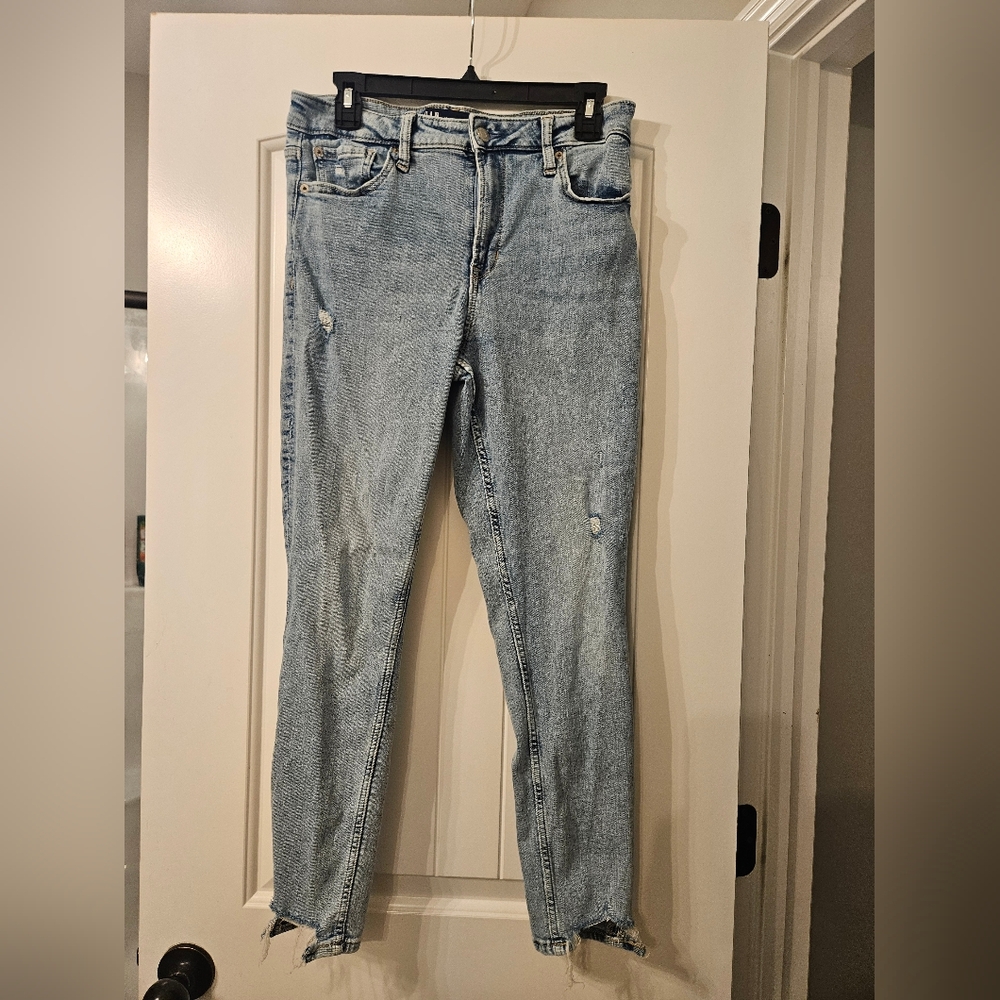 GAP Women's Light Blue Skinny Jeans